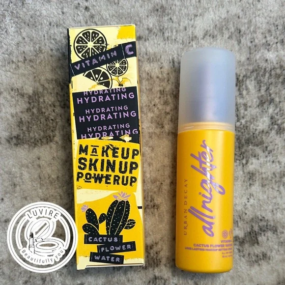 Urban Decay Vitamin C All Nighter Makeup Setting Spray - full size - Picture 1 of 4